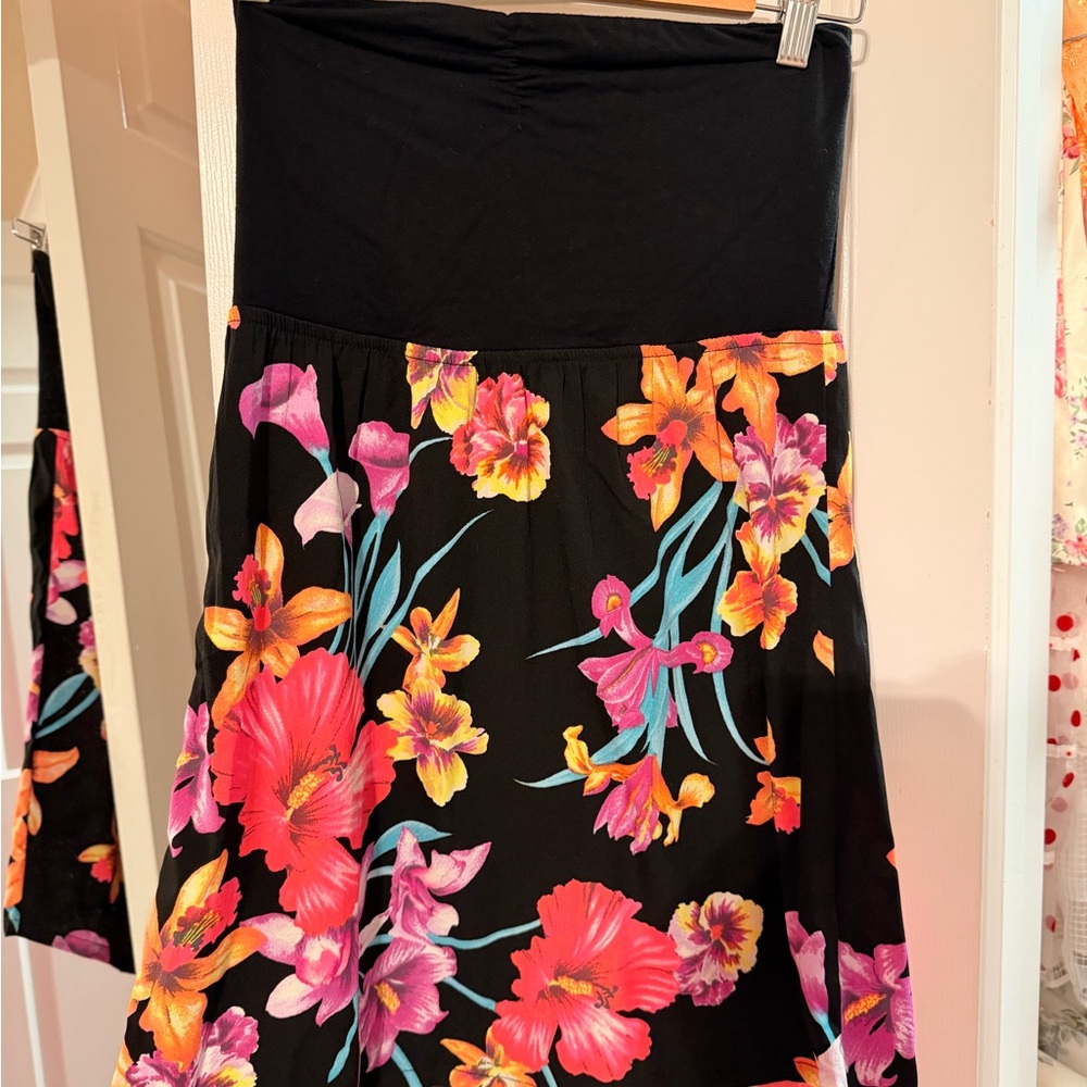 Roxy Black and Pink Skirt